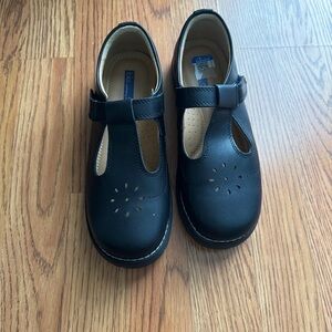 Womens Black Mary Jane Leather Shoes size 7